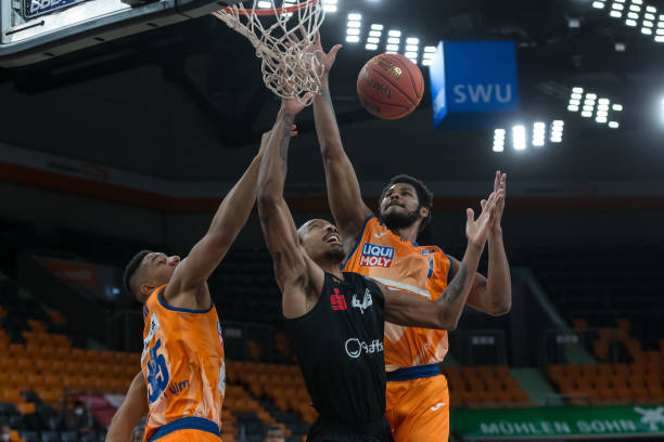 化成票房与 化成票房与