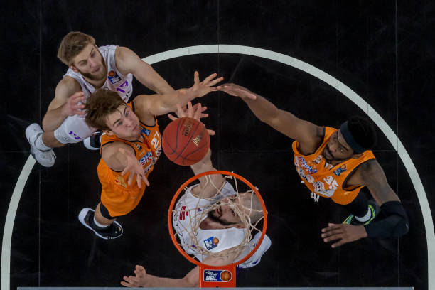 和花亚失利 和花亚失利